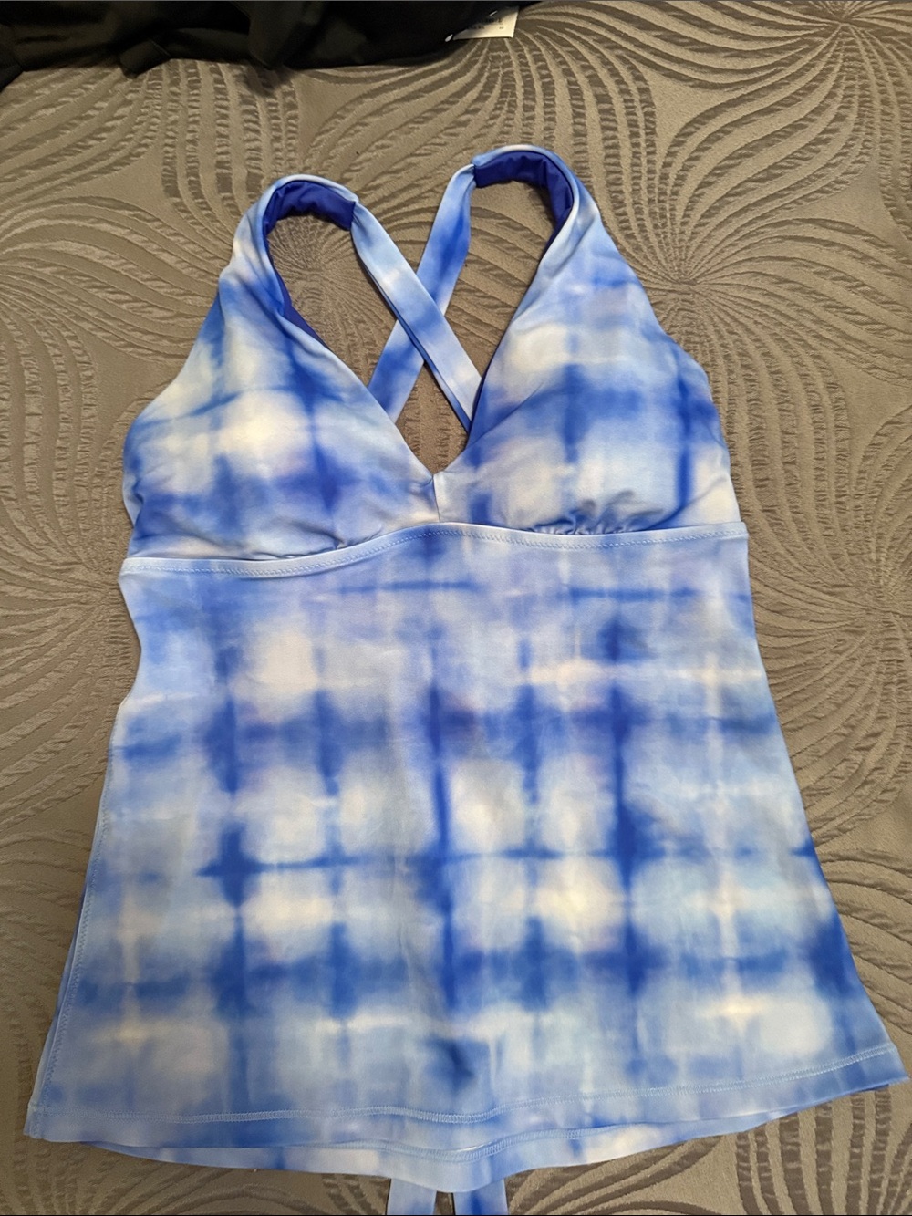 Athleta Blue and White Tie-Dye Tankini Top